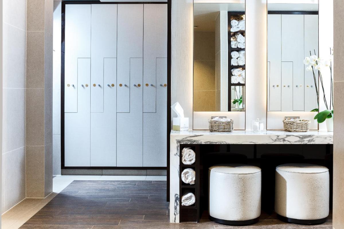 Eastwell Manor, Champneys Hotel & Spa - Housity