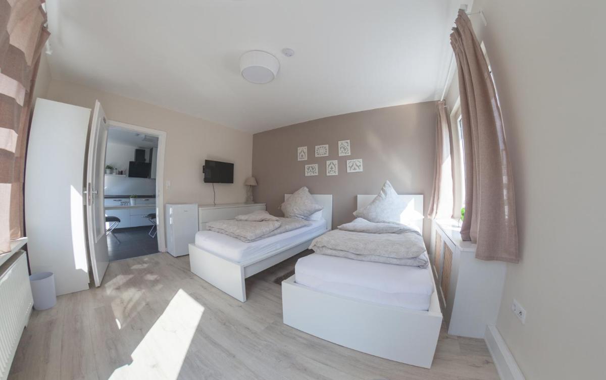 Joel Living Apartment - Housity