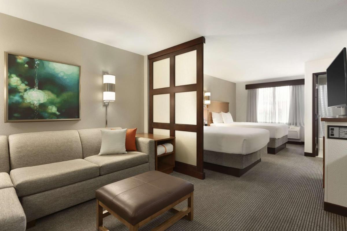 Hyatt Place Portland Airport/Cascade Station - Hizvo