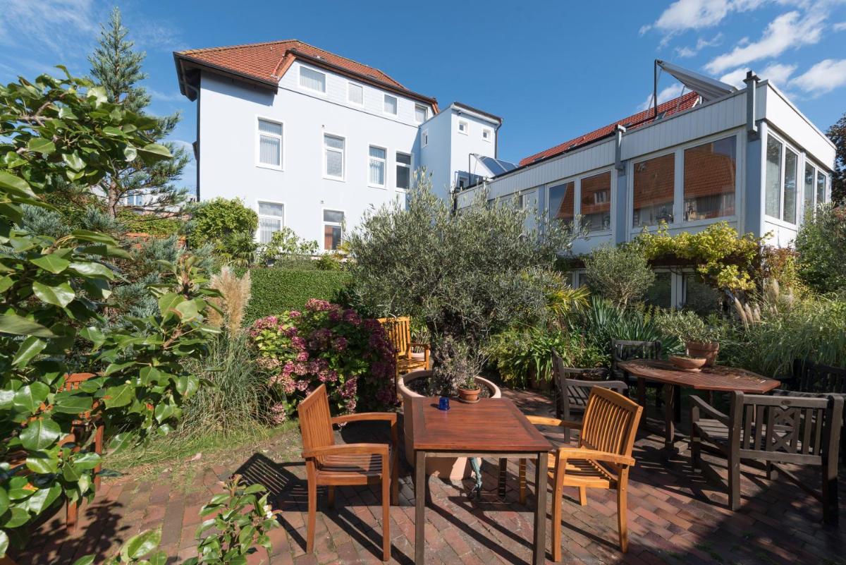 Atlantic Hotel Garni - Housity
