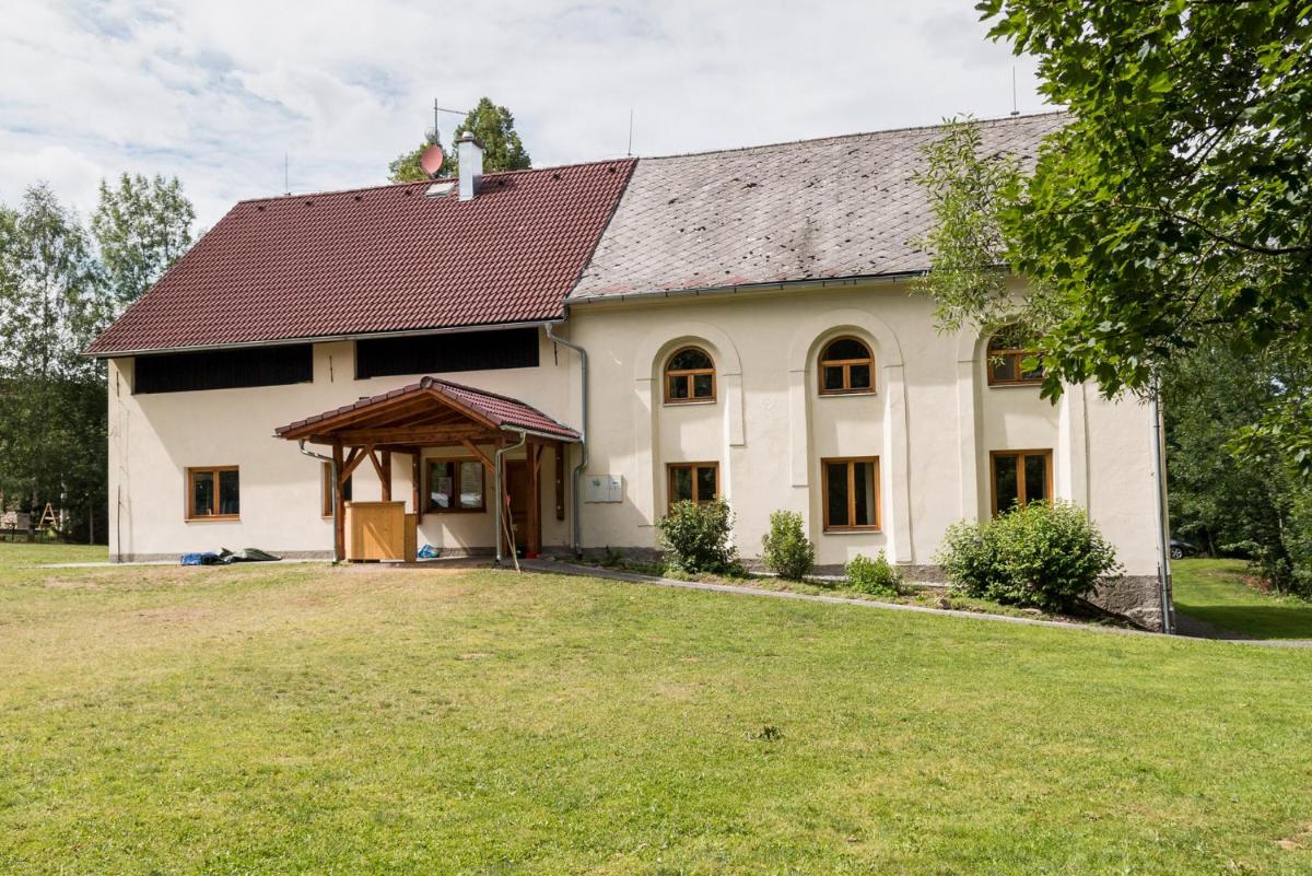 Penzion Jiřičná - Housity