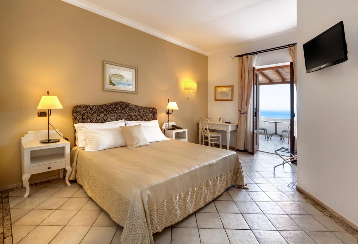 Hotel Villa Enrica - Aeolian Charme - Hizvo