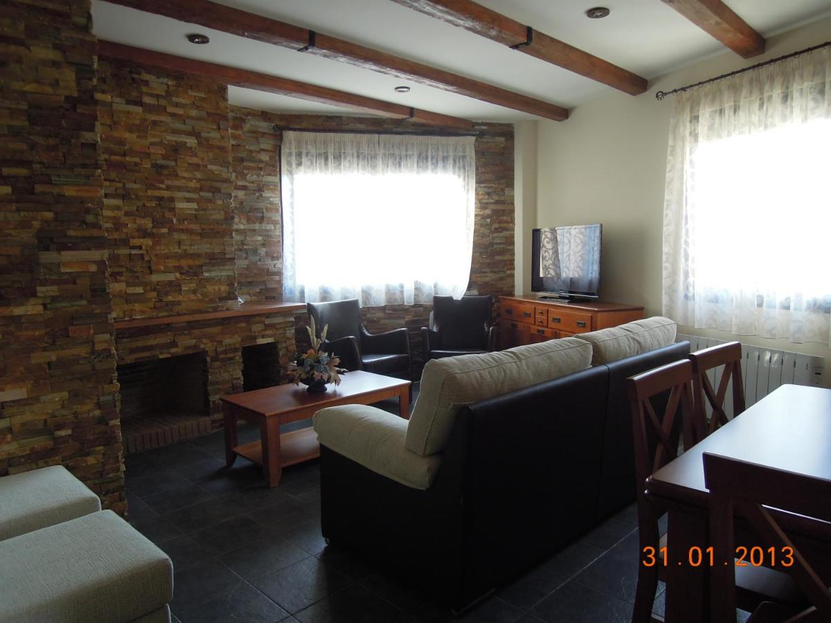 Casa Rural Pavía - Housity