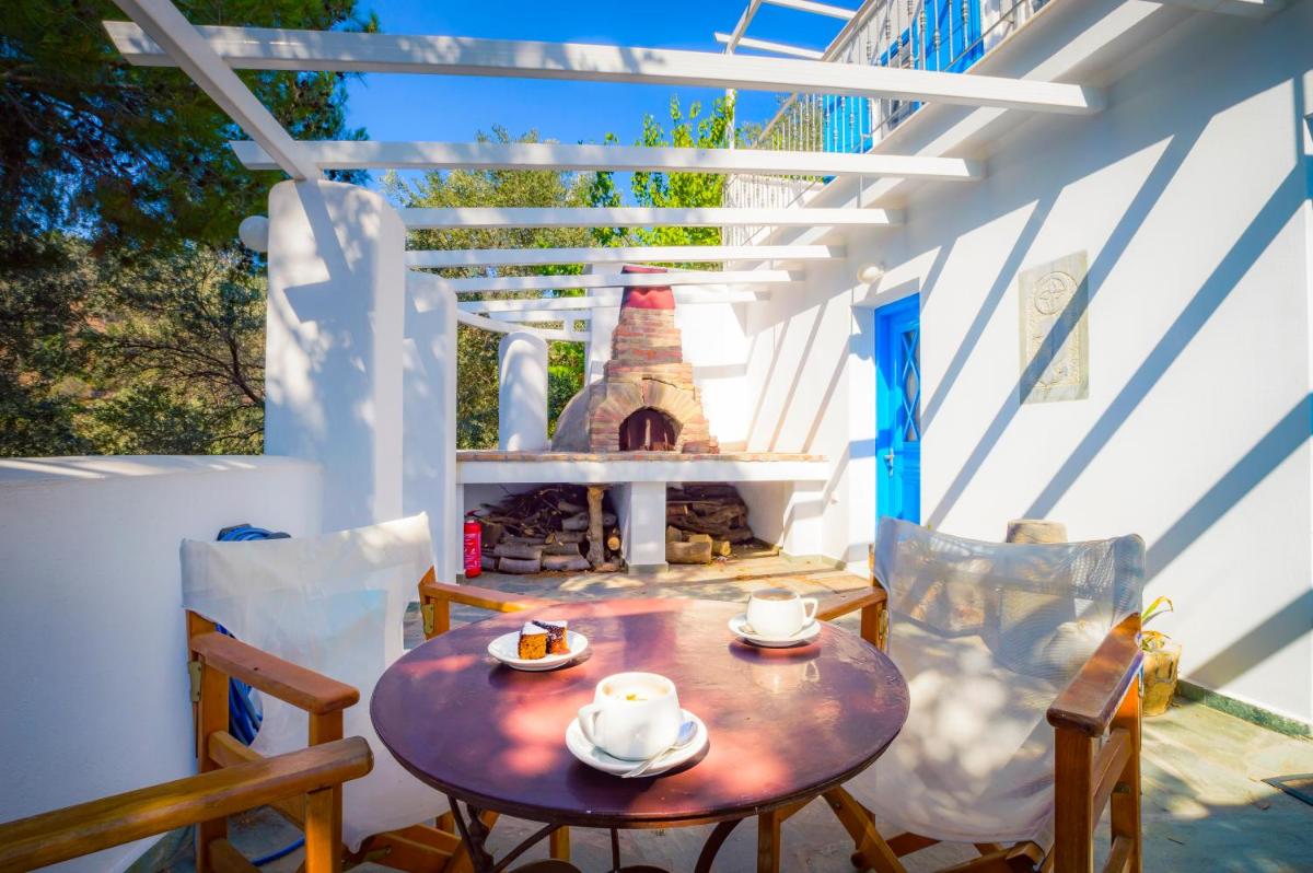 Limnionas Bay Village Hotel - Housity