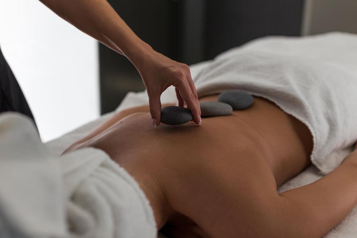 Spa und/oder Wellnesseinrichtungen in der Unterkunft Sofitel Frankfurt Opera