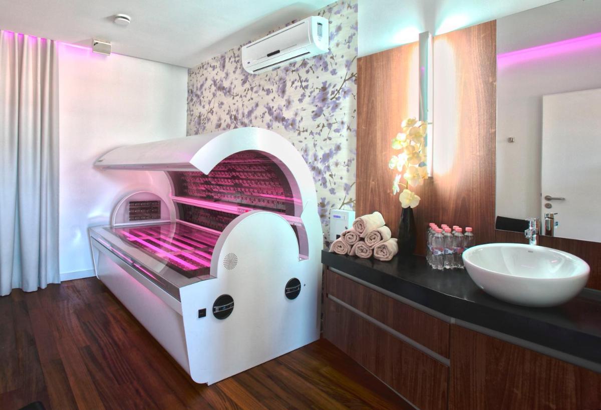 Globall Hotel - Housity