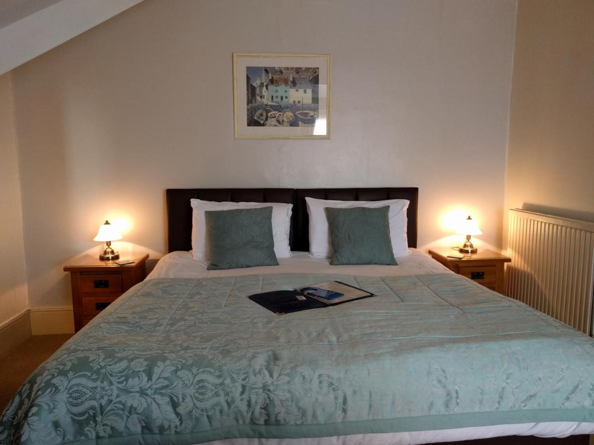 Blyth Hotel - Housity