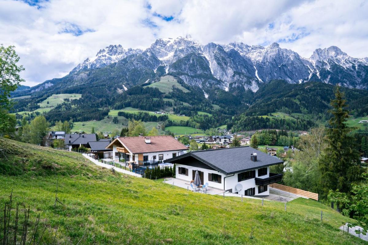 Steinberghaus Ferienhaus - Housity