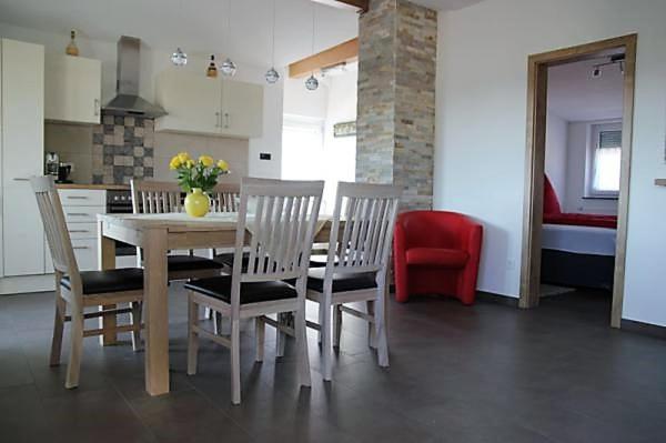 BodenSEE Apartment Steinackerweg - Housity