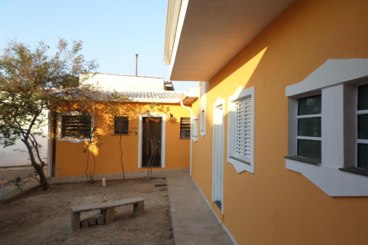 Jóias Preciosas- Kitnet Mobiliado - Housity
