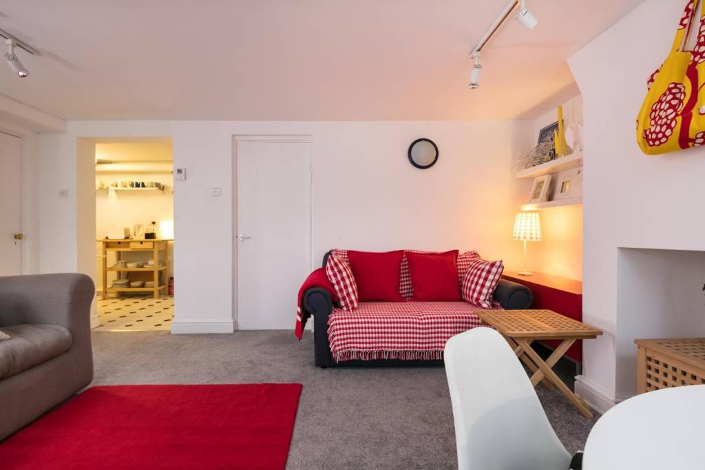 Mayfield Road Apartment - Housity