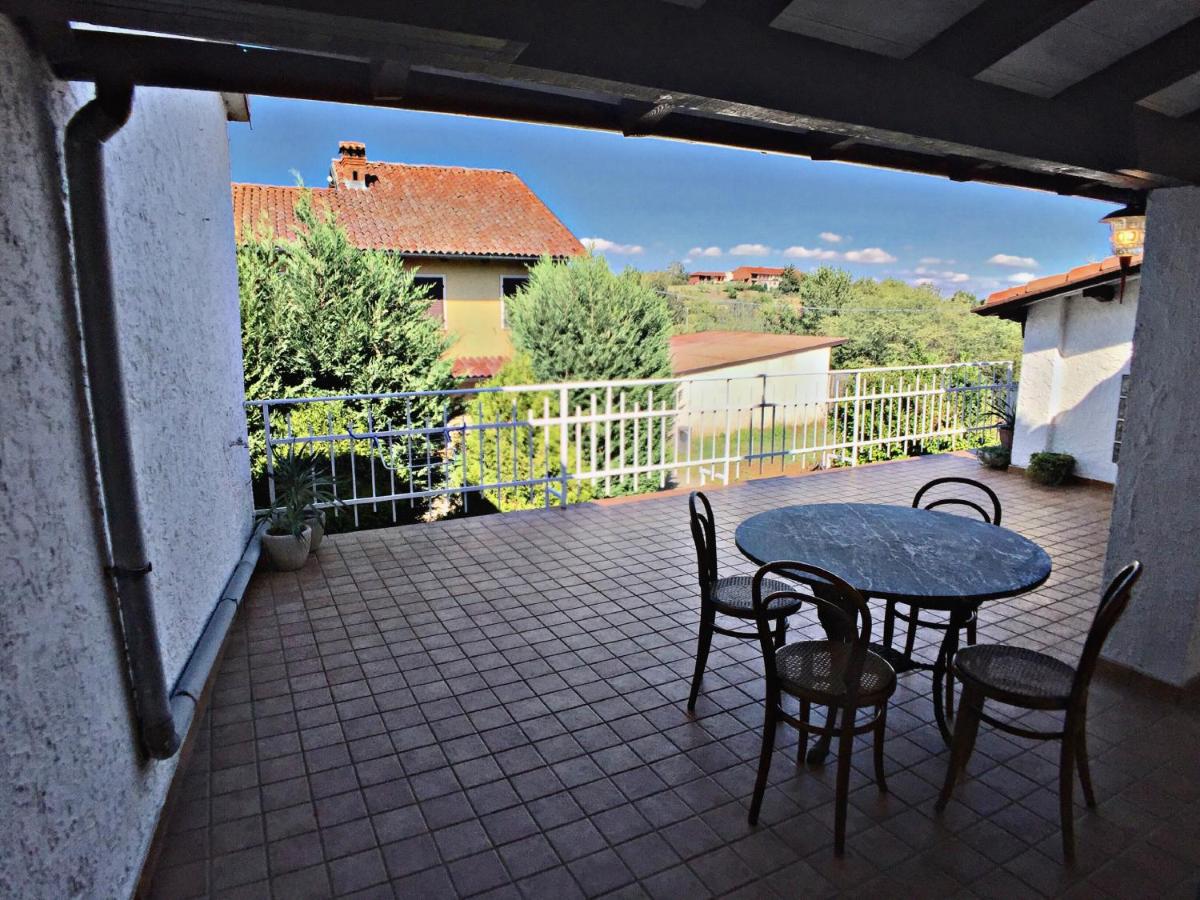 Appartamento in campagna con ampio terrazzo - Housity