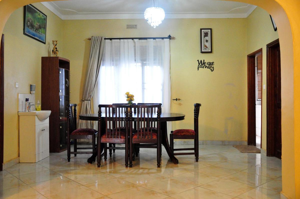 Namugongo Holiday Home - Housity
