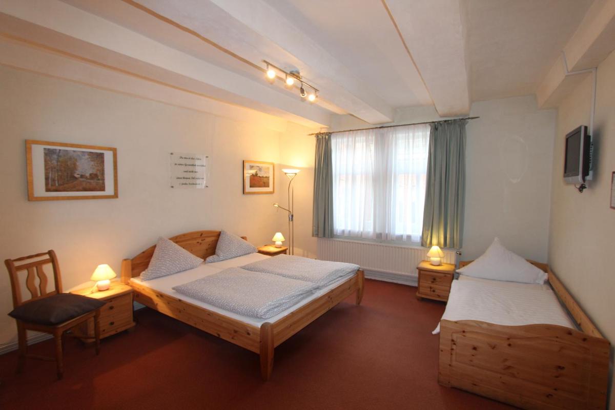 Hotel Deutsches Haus - Housity