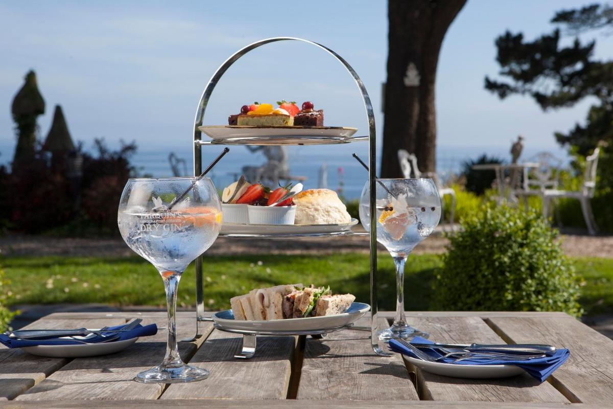 Talland Bay Hotel, Looe - Housity