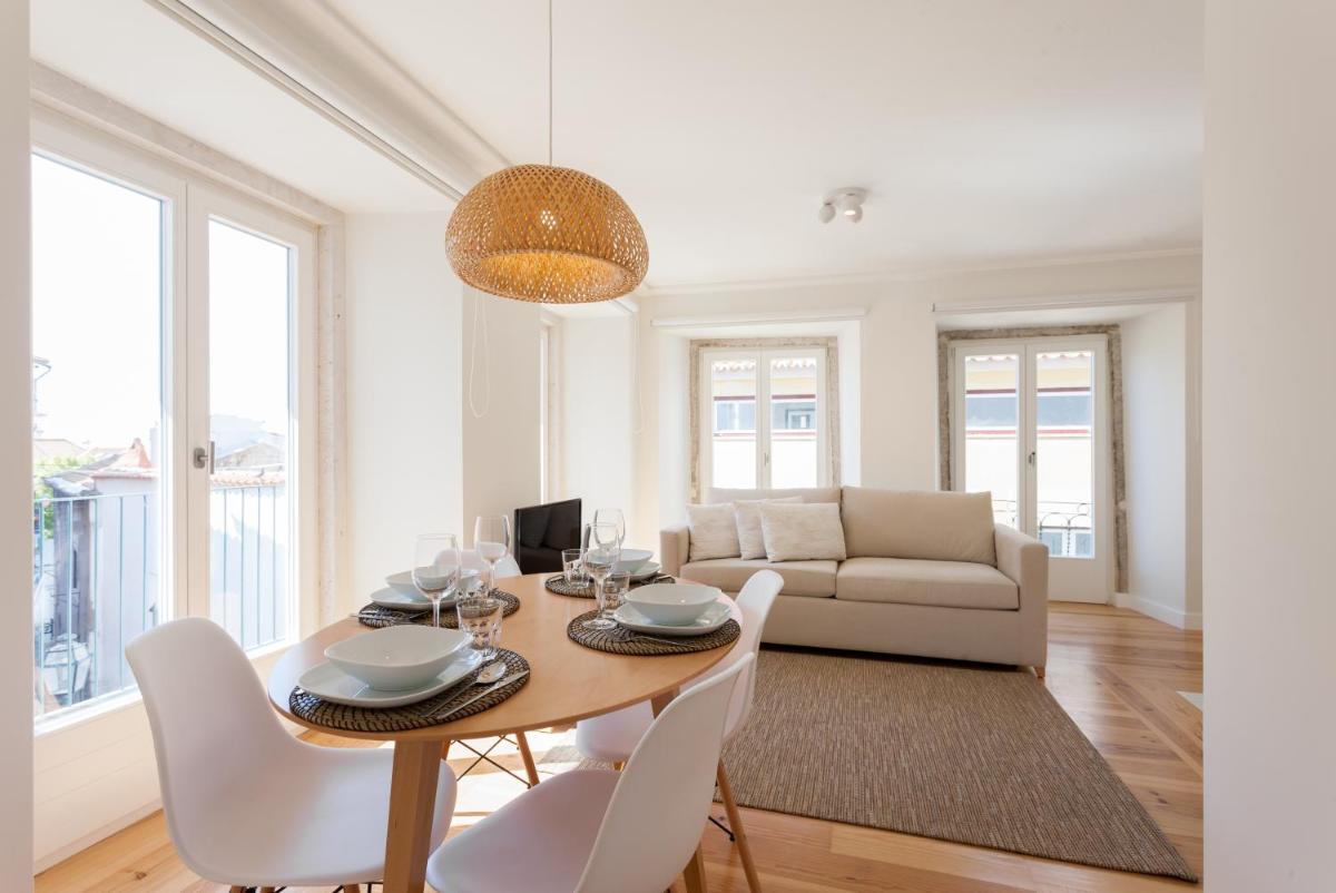 FLH Portas do Sol Cozy Flat - Housity