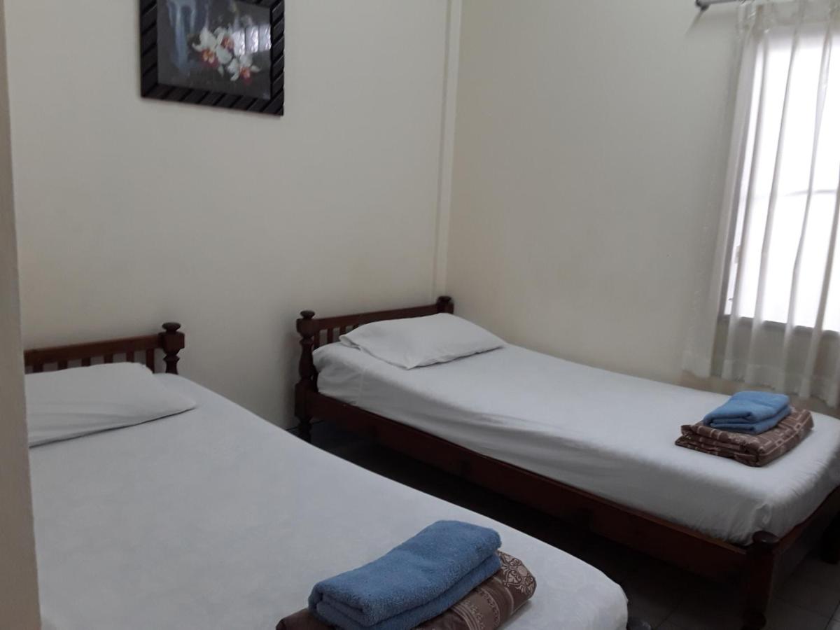 Suitetrails - VitoonGuesthouse2Fanroom