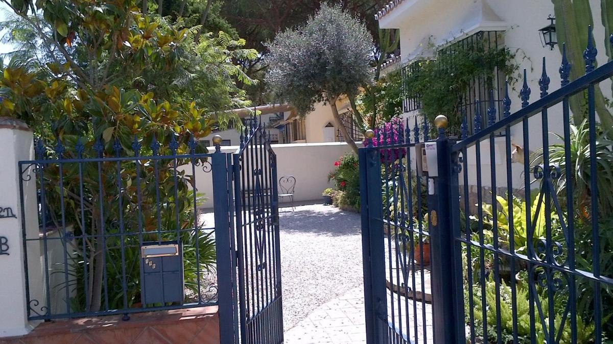 Garden Cottage at Casa Madden - Housity