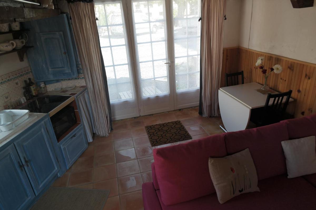 Au Pied du Château - Housity