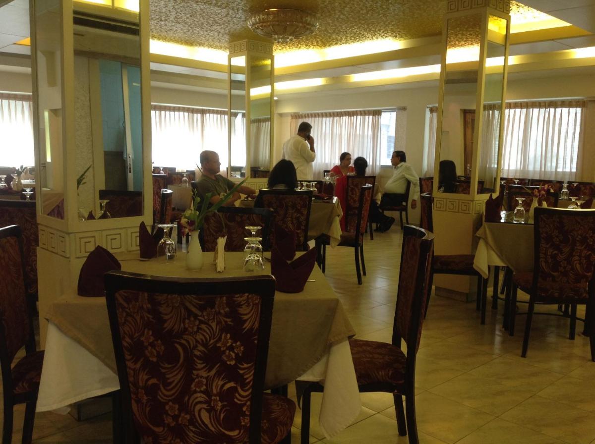 Hotel Ornate - Hizvo