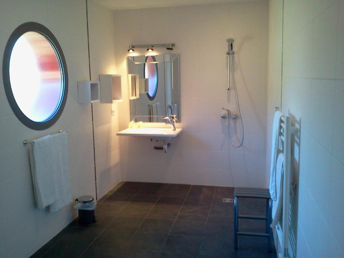 Logis Hotels - Hôtel et Restaurant Le Relais des Garrigues - Housity