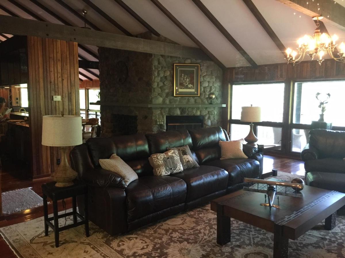 The Lodge in Sugar Hollow - Housity