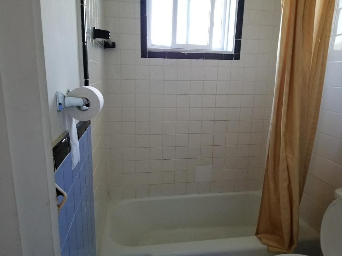 Motel Montreal - Housity