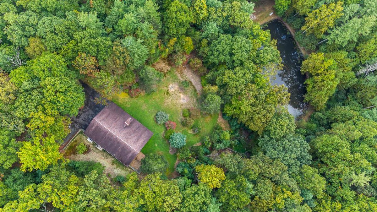 The Lodge in Sugar Hollow - Housity