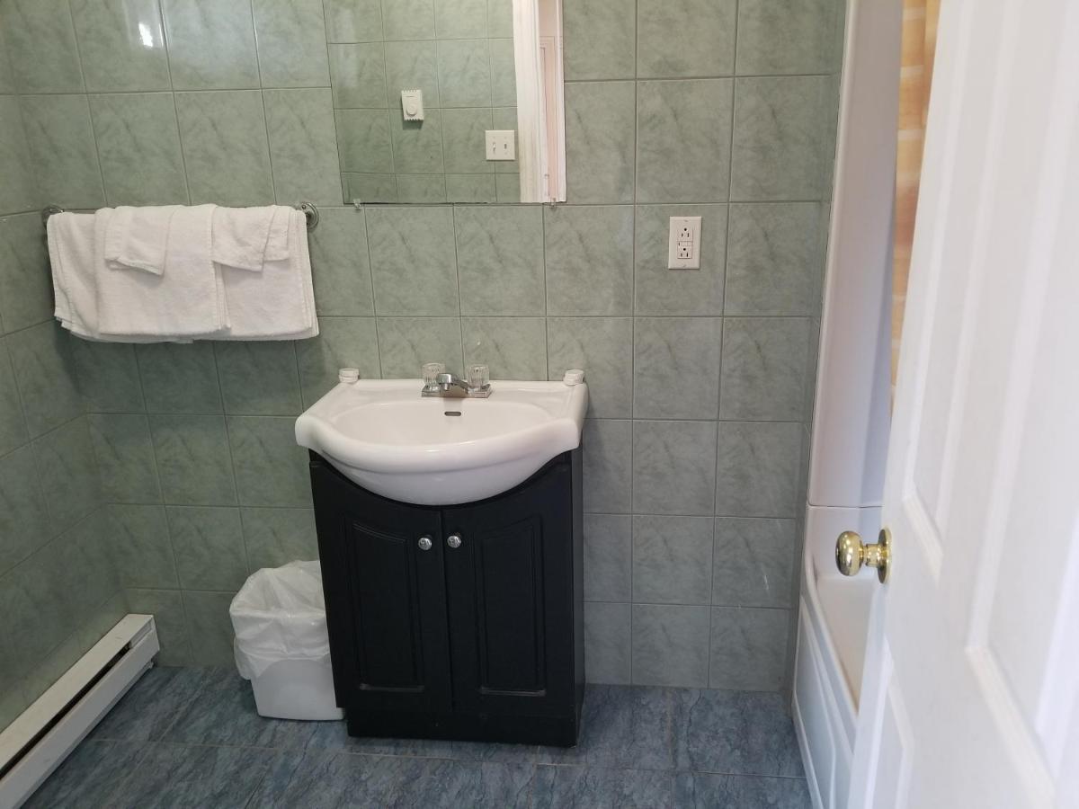 Motel Montreal - Housity