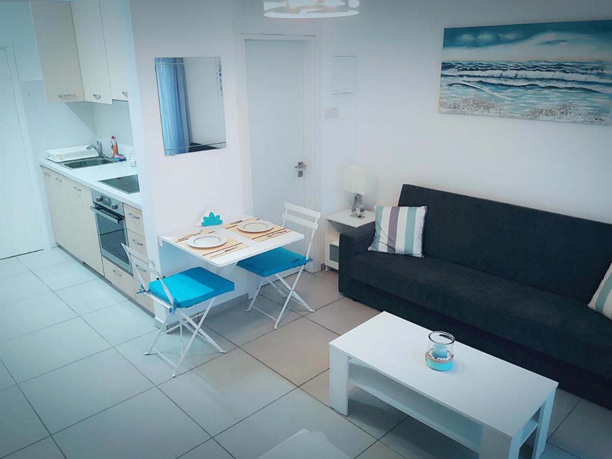 Suitetrails - Billis Beach Apartment