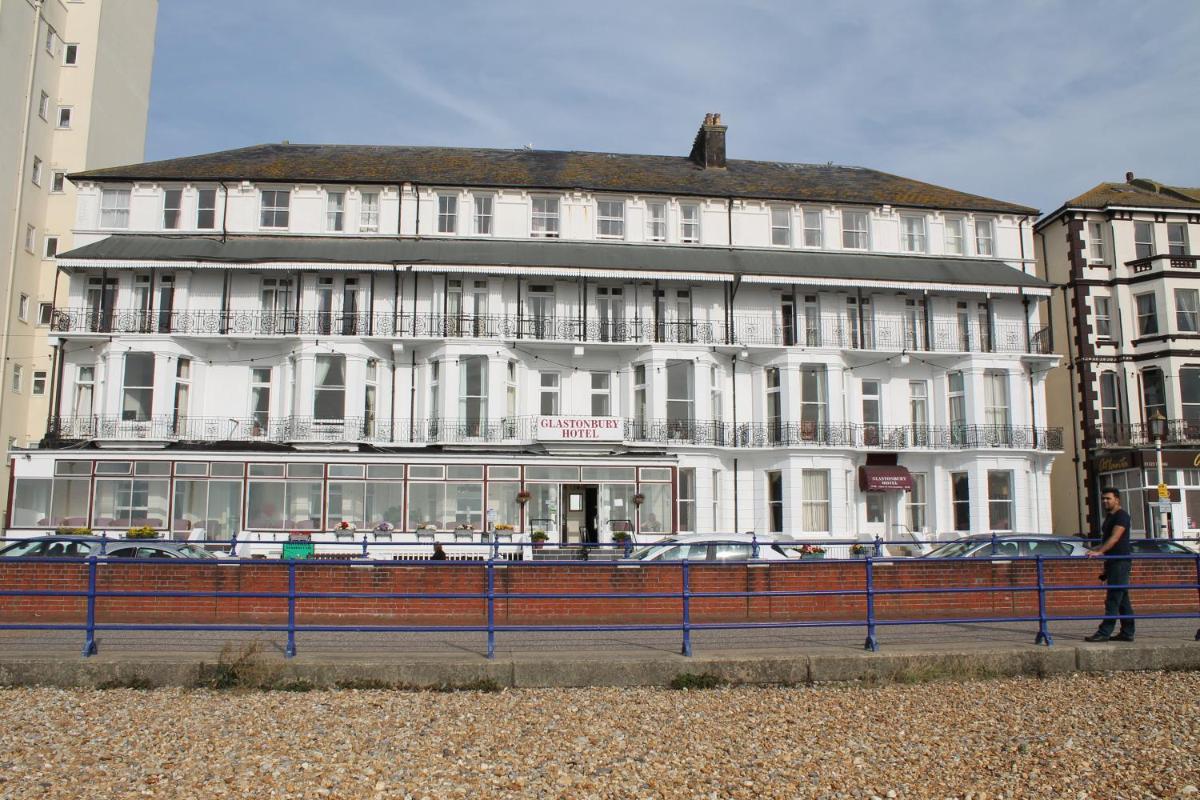 Glastonbury Hotel - Housity