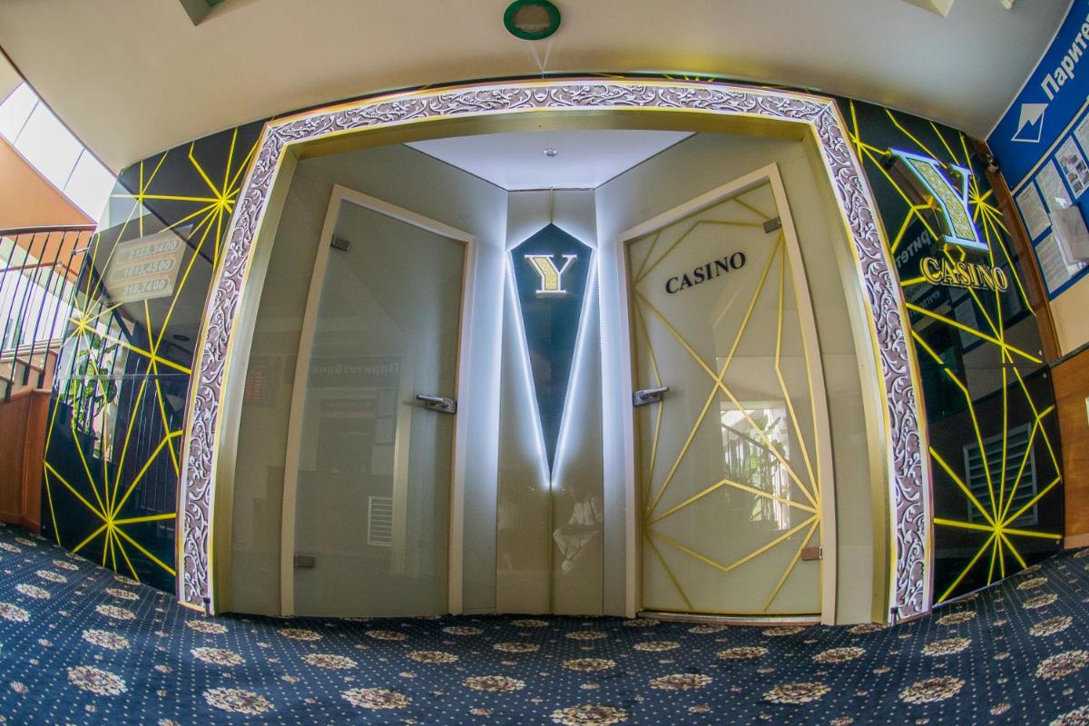 Hotel Yubileiny - Hizvo