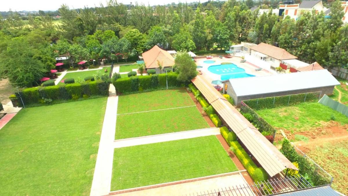 The Noble Hotel & Conference Centre - Housity