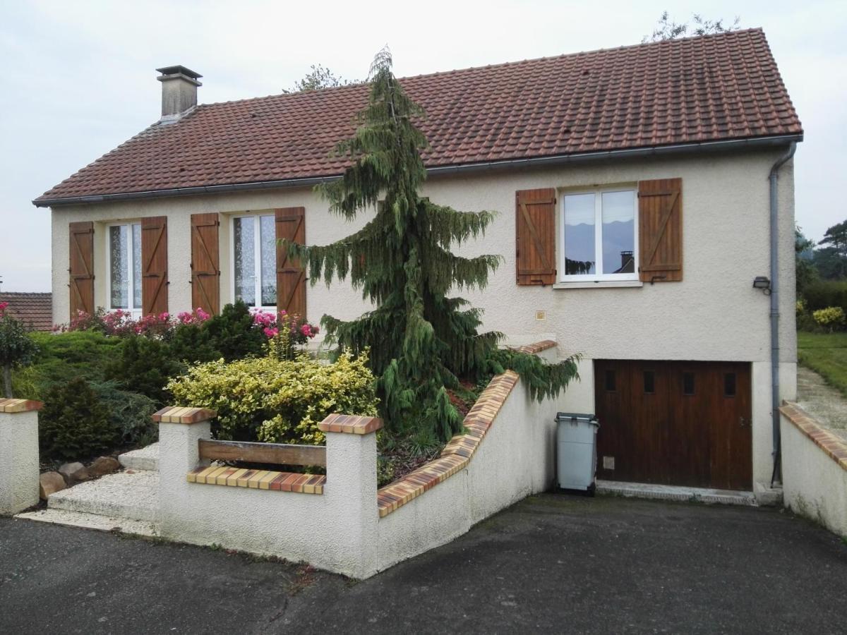 Les Bouvines - Housity