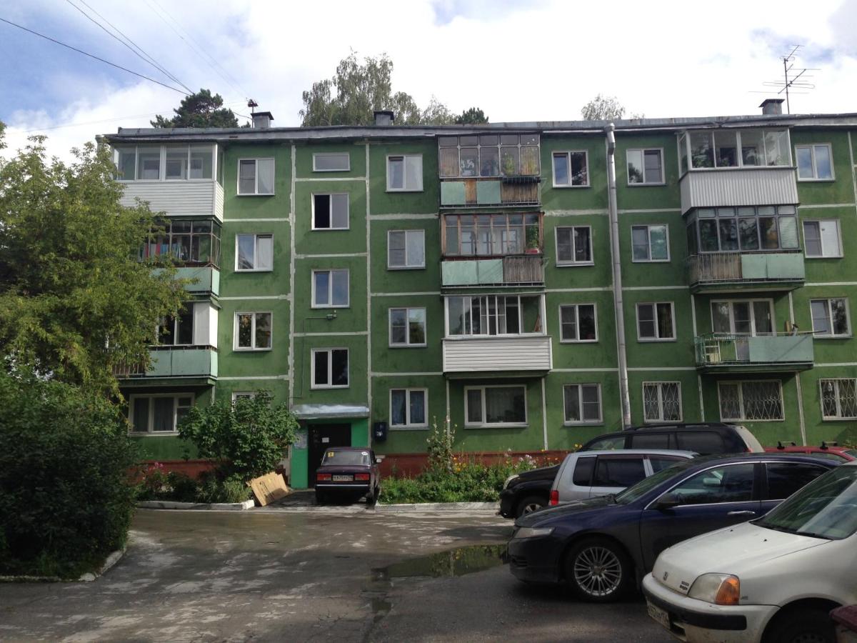Apartments on Tsvetnoy proyezd 27 - Housity