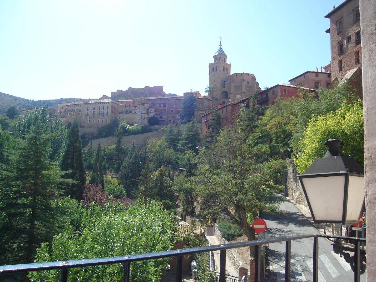 Suitetrails - Hotel Mesón del Gallo