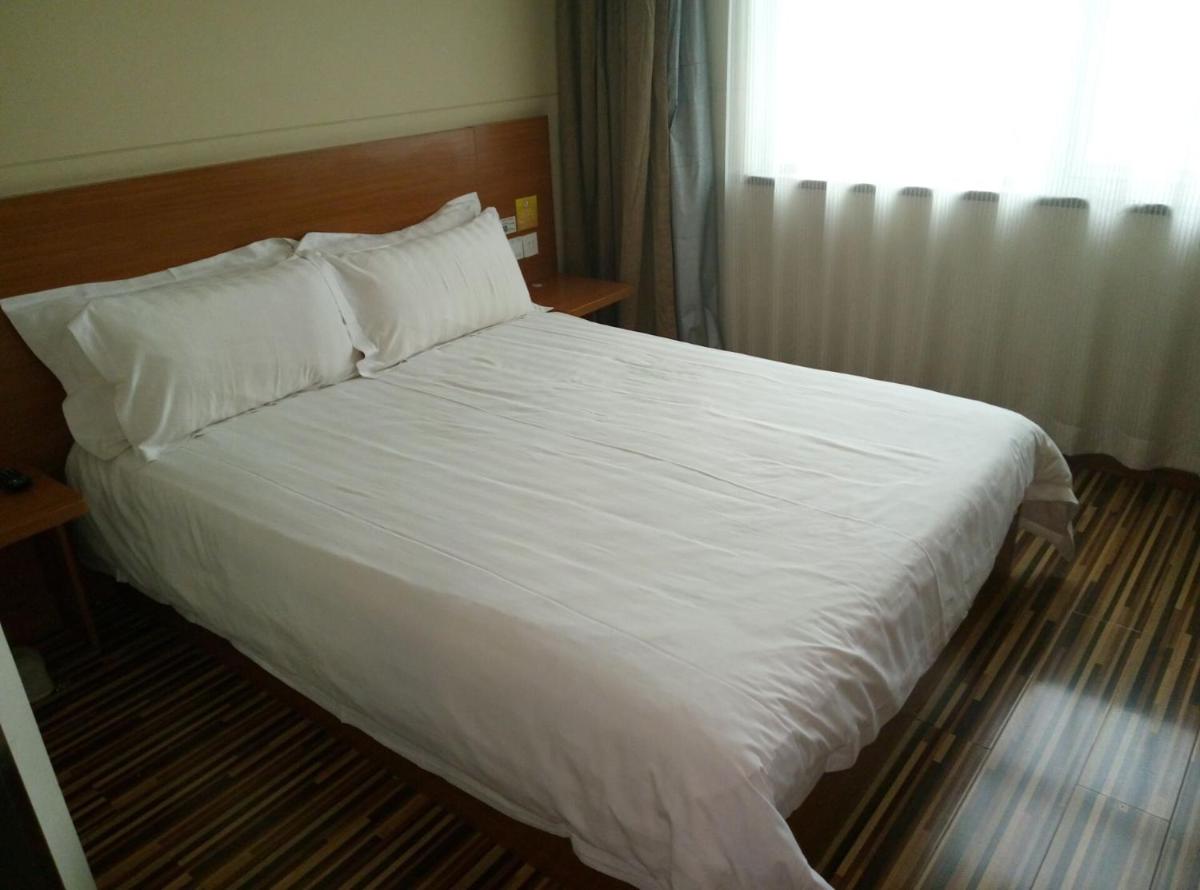 Jinjiang Inn Select Jinzhong Qixing Plaza - Housity