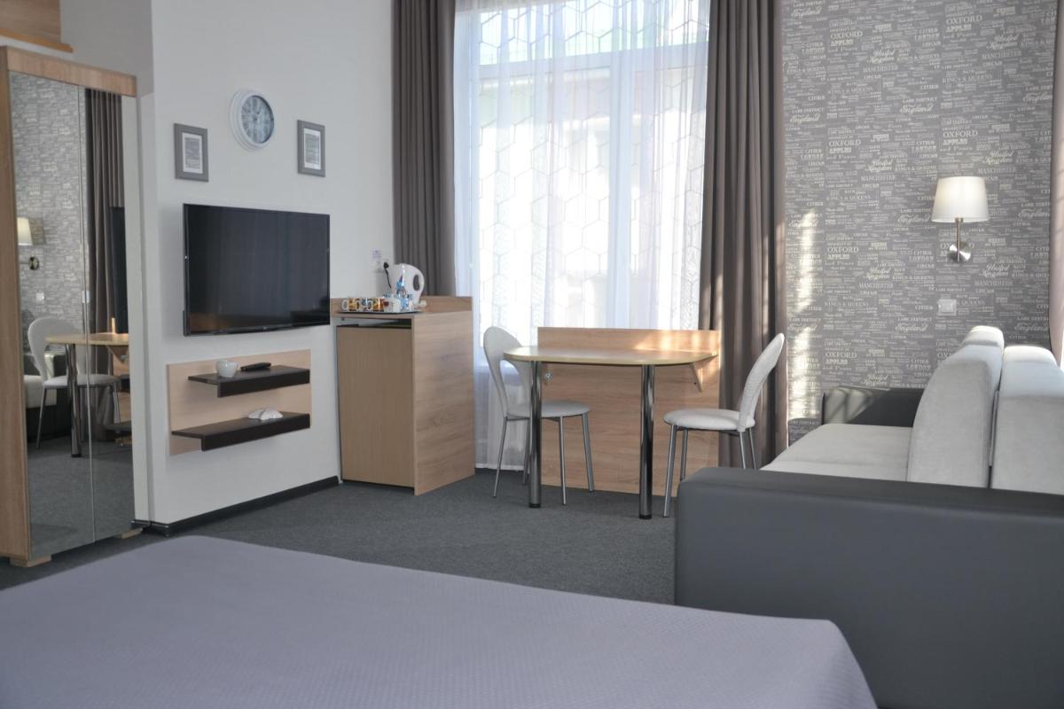 Euro Mini-Hotel - Housity