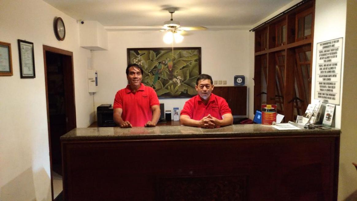 Bladok Hotel & Restaurant - Housity