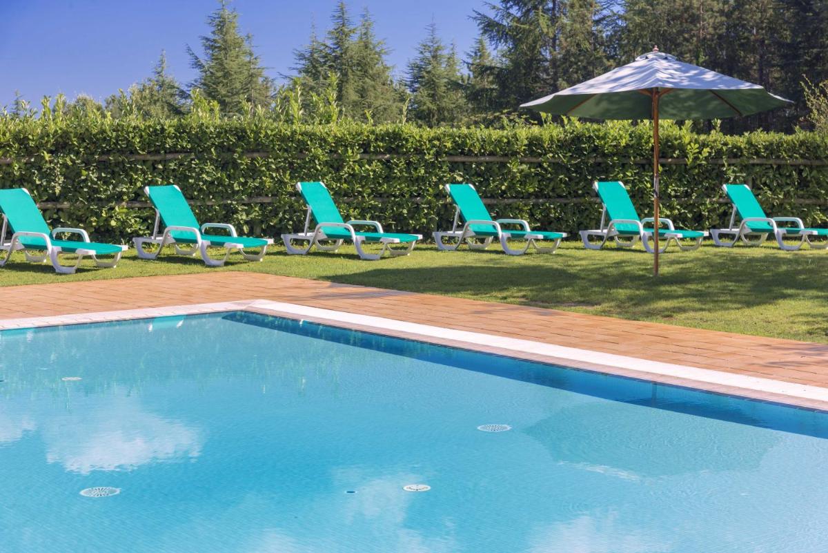 Piscina en o cerca de Vilar Rural De Sant Hilari Sacalm by Serhs Hotels