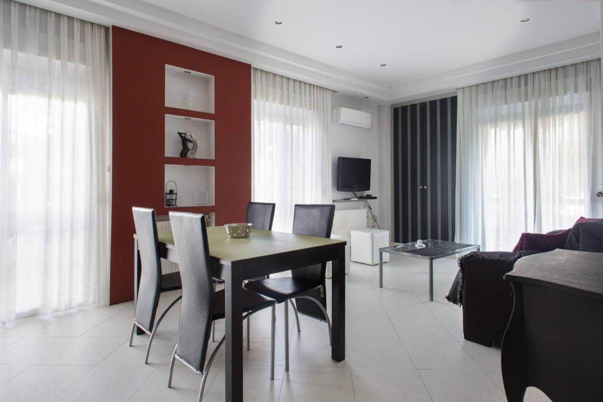Suitetrails - Glyfada Riviera Home