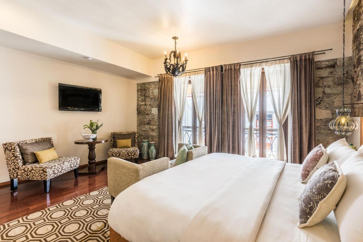 Edelmira Hotel Boutique - Housity