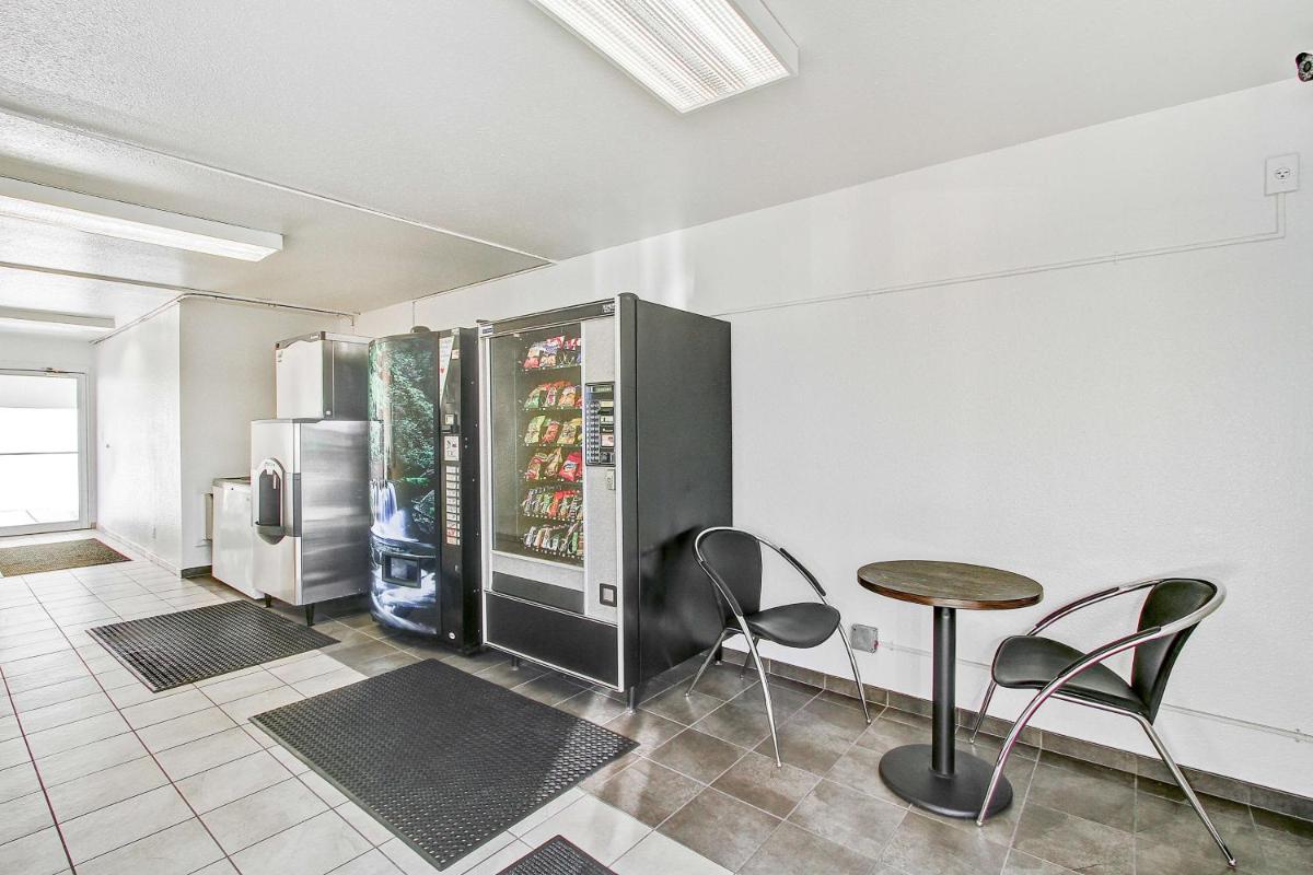 Motel 6-Green Bay, WI - Housity