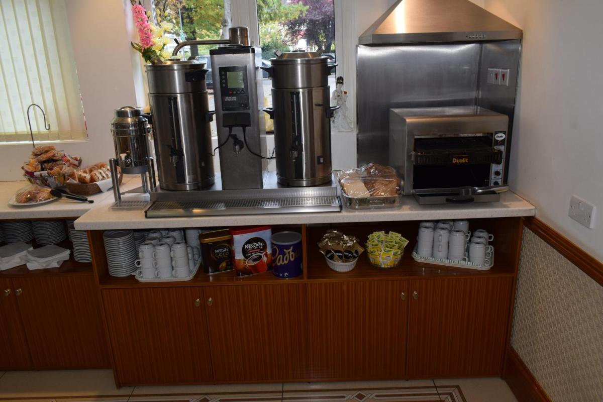 Leigham Court Hotel - Housity