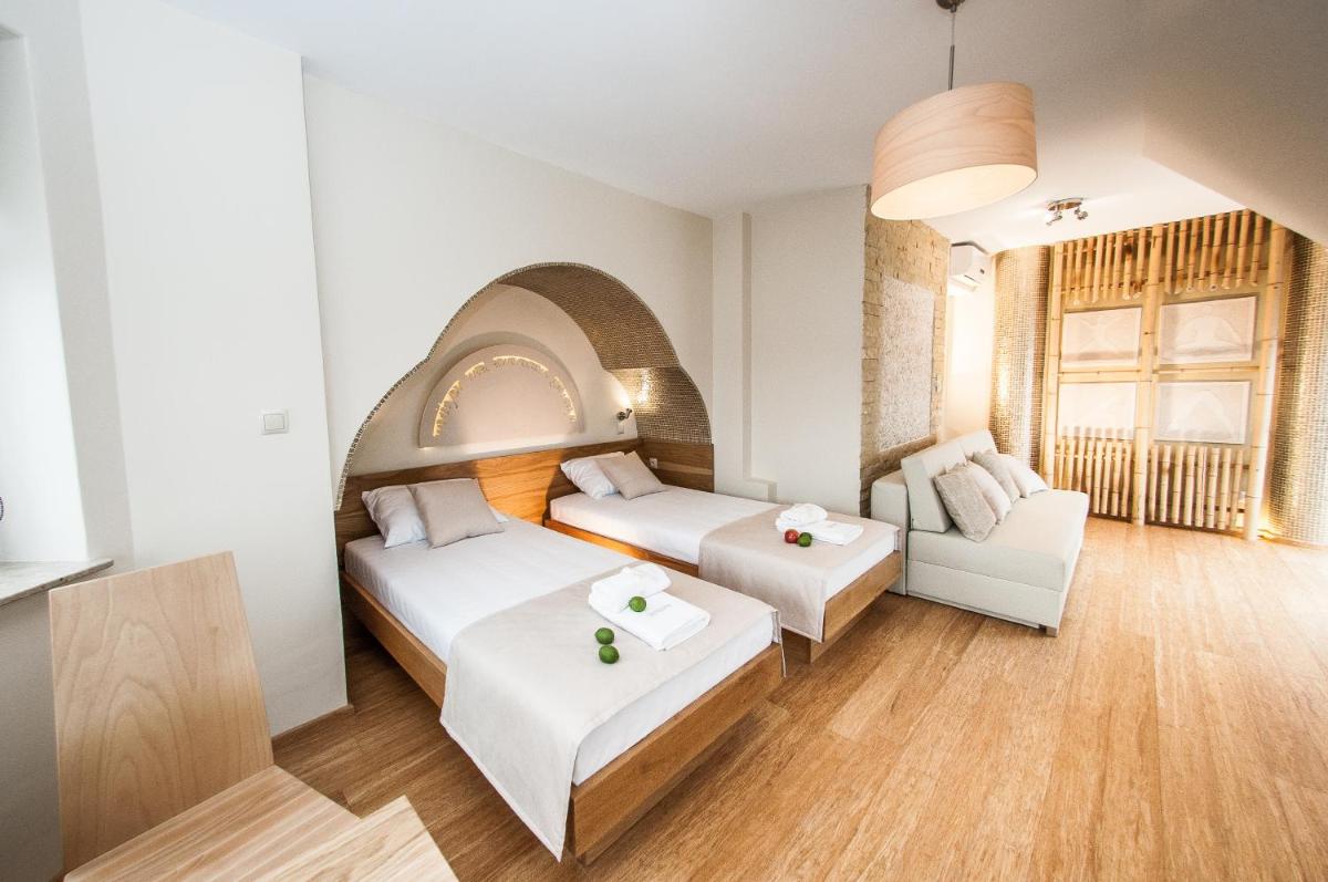 Lawendowy Zdrój - Sanatorium Medyczne & Spa - Housity