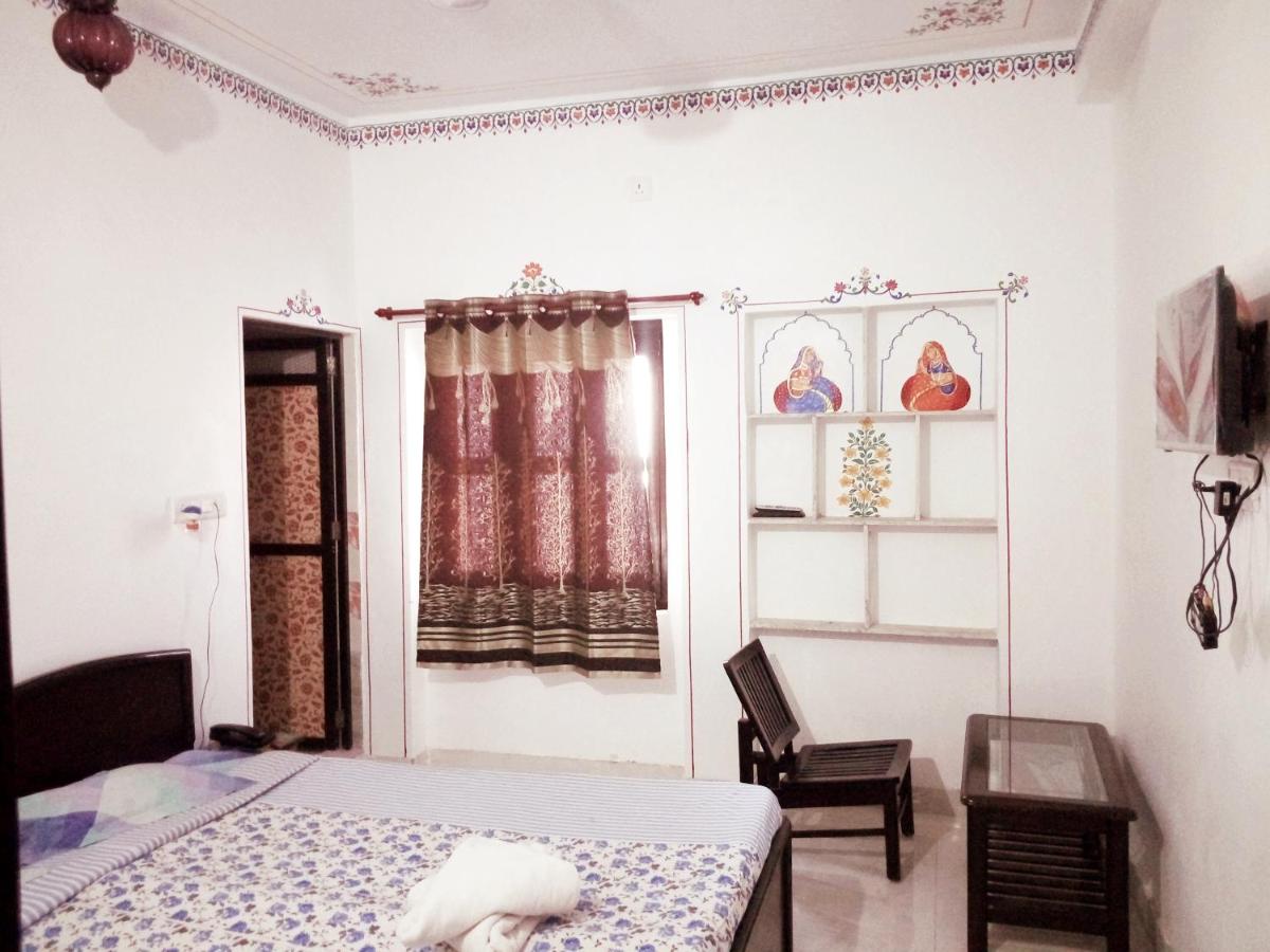 The Royal Jag Villa - Housity