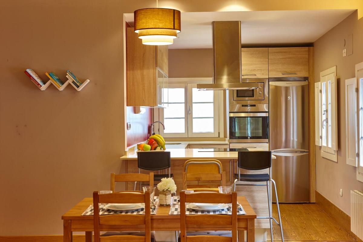 Central Flat - Housity