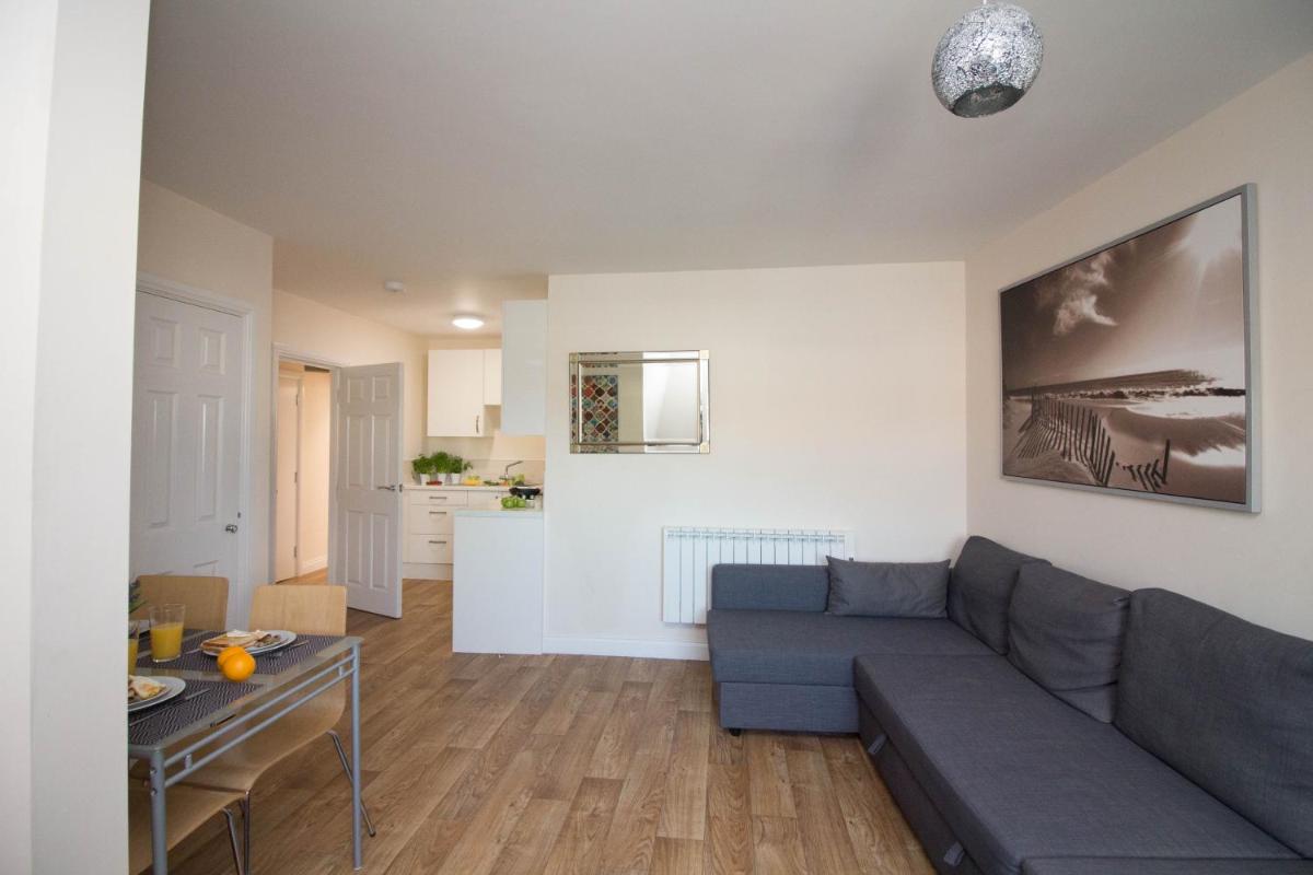 Castle Point Apartments Southampton Premier Lodge - Housity
