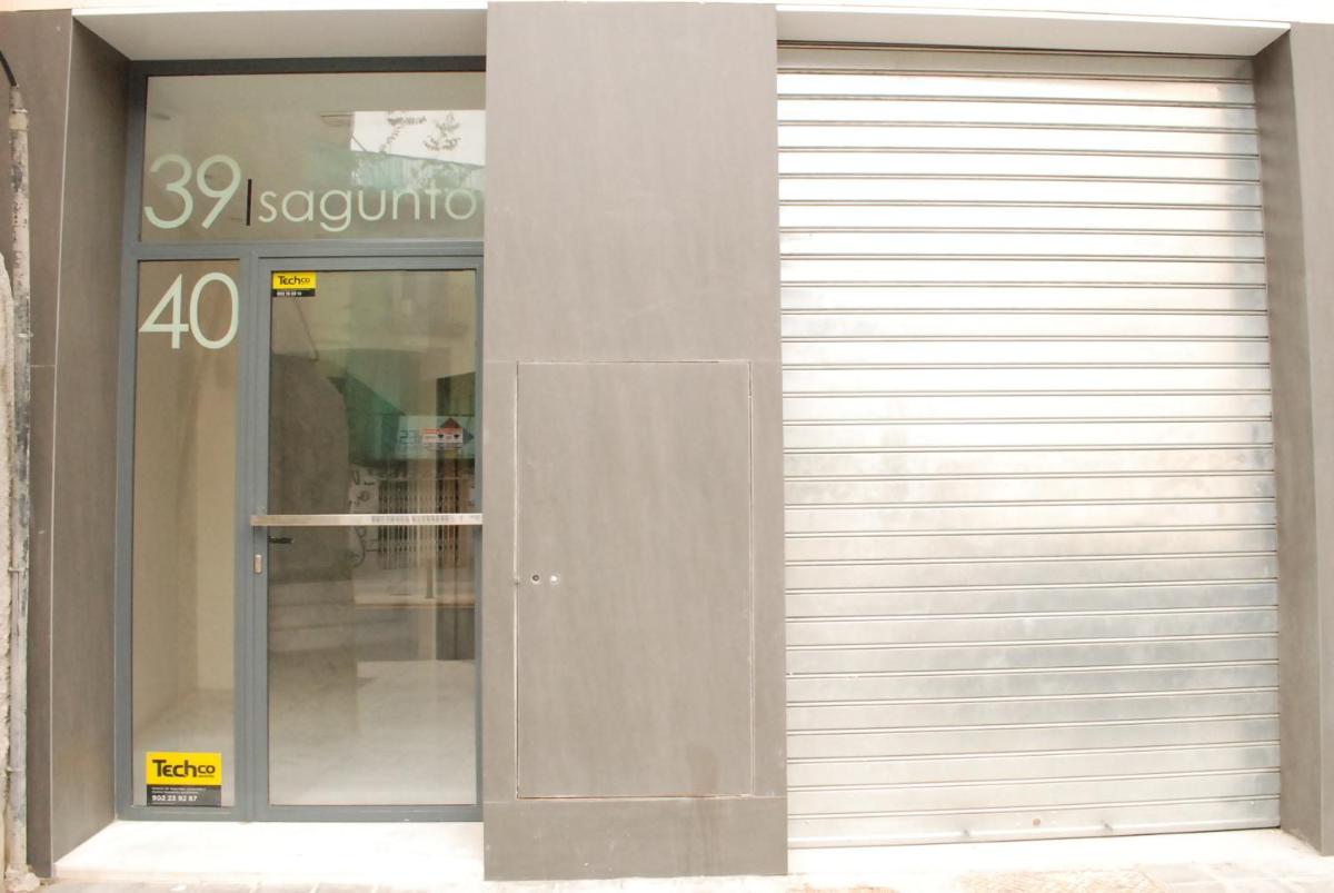 Puerta de Serranos - Housity