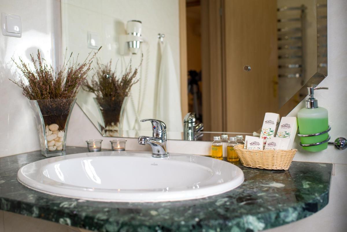 Hotel Tustan - Housity